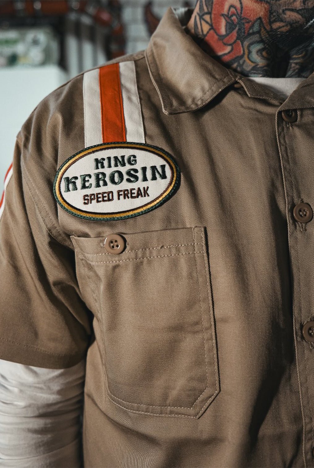 Dragstrip Hemd 'Fast As Fuck' in Khaki Hemden - Kurzarm von King Kerosin