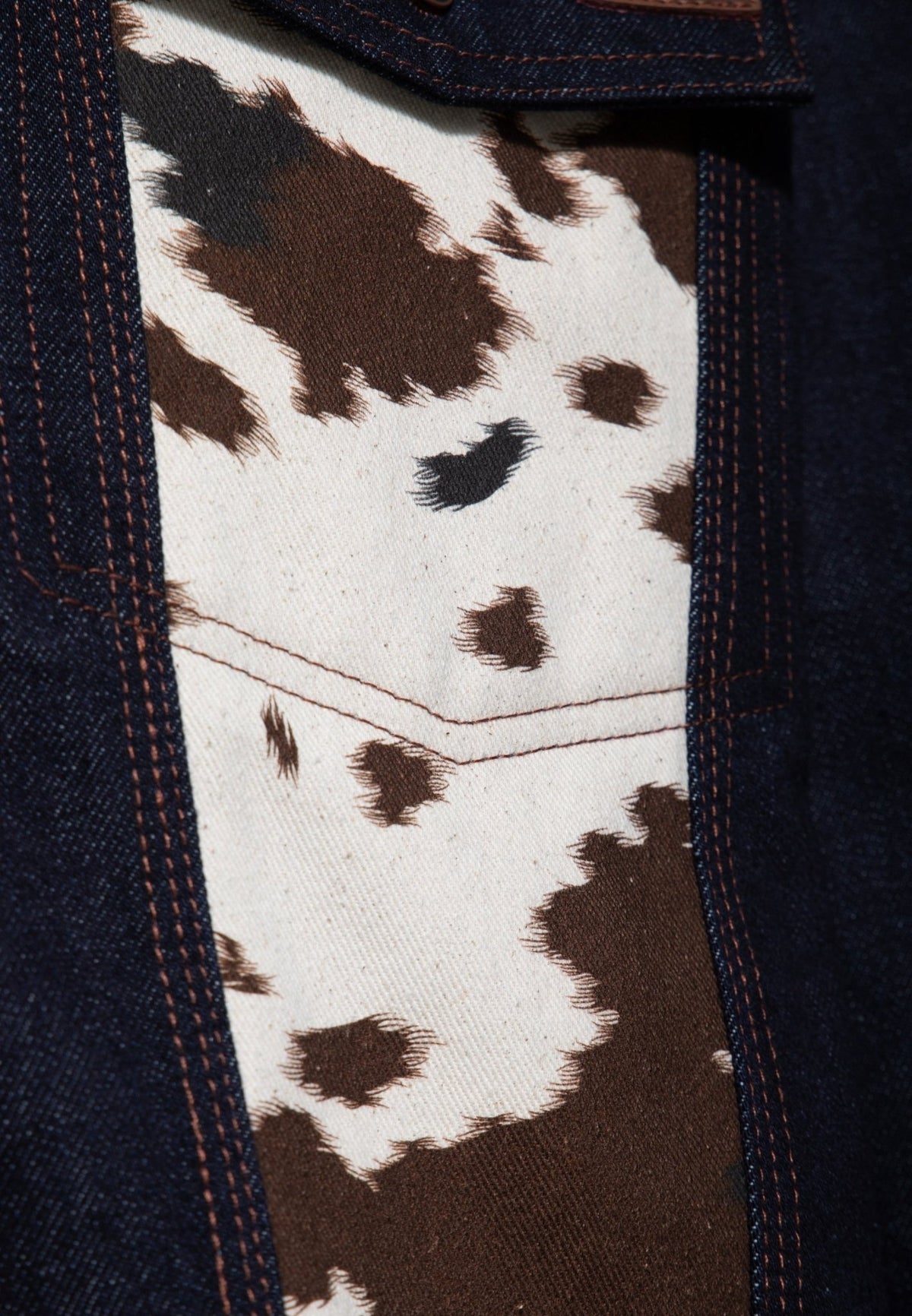 Jeansjacke 'Cowhide' in Dunkelblau – Jeansjacken von King Kerosin - Ansicht 8