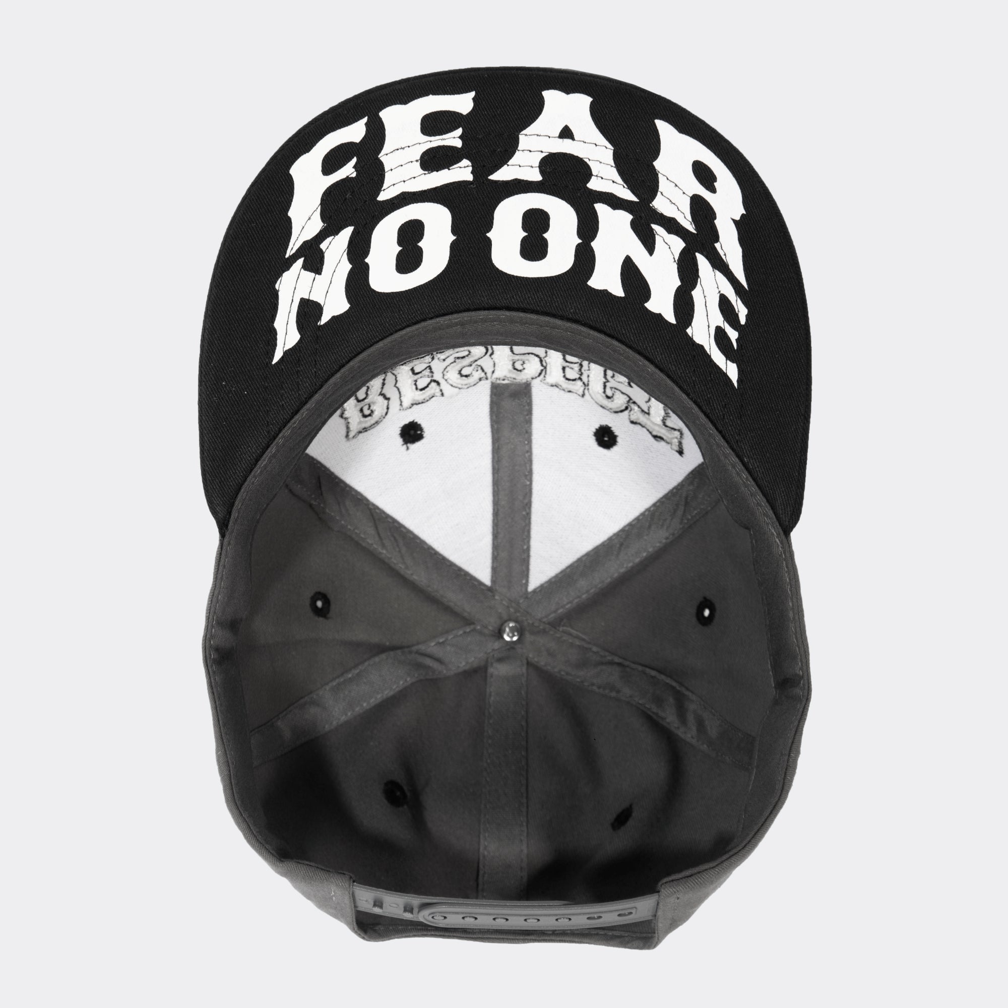 Snapback Cap «Respect no one» Snapback Cap von King Kerosin