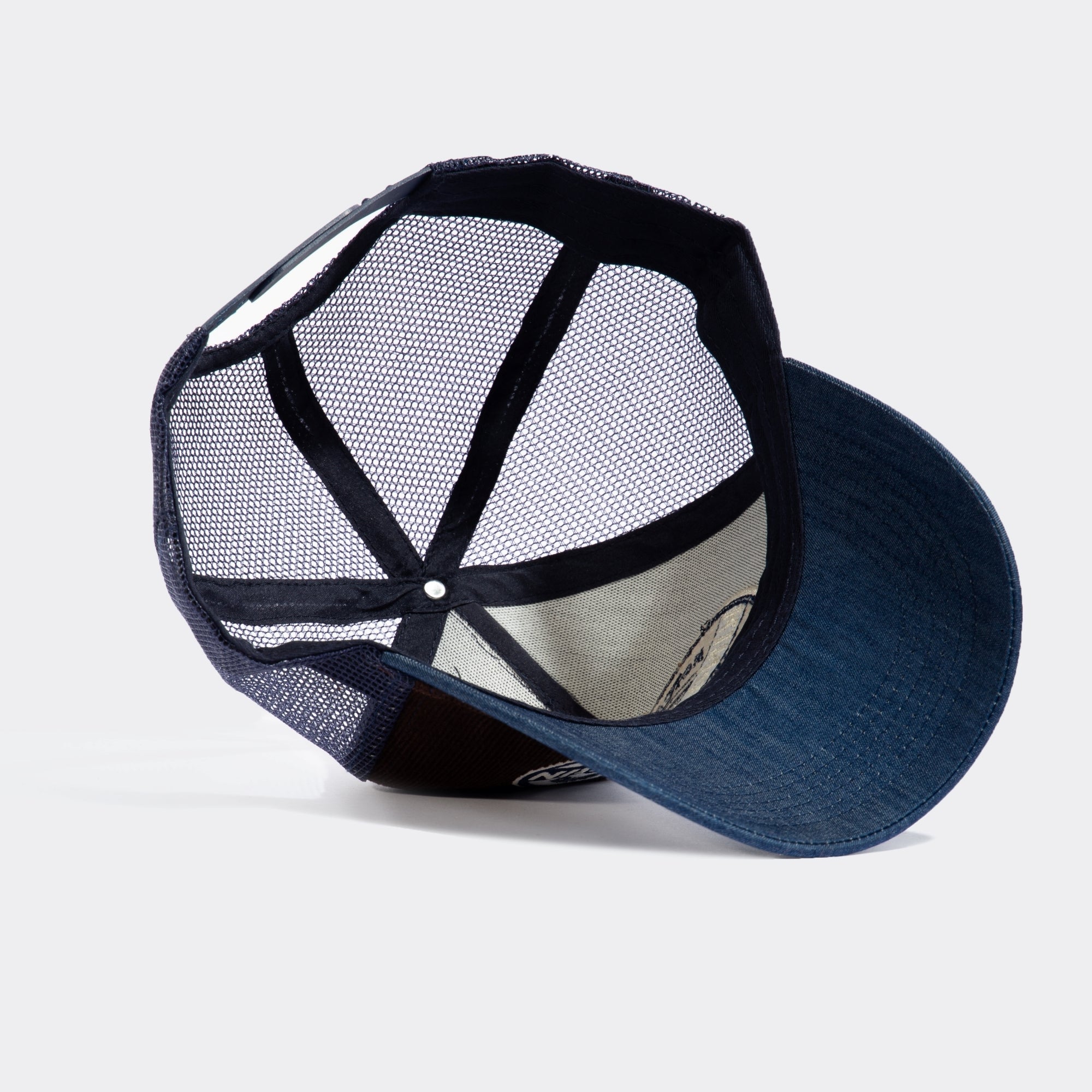 Trucker Cap mit Cord - Front «Motorcycle Service» Trucker Cap von King Kerosin