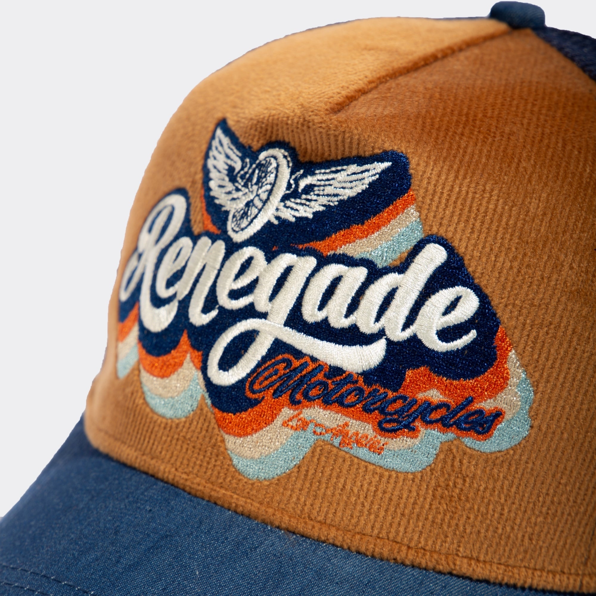 Trucker Cap mit Cord - Front «Renegade» Trucker Cap von King Kerosin