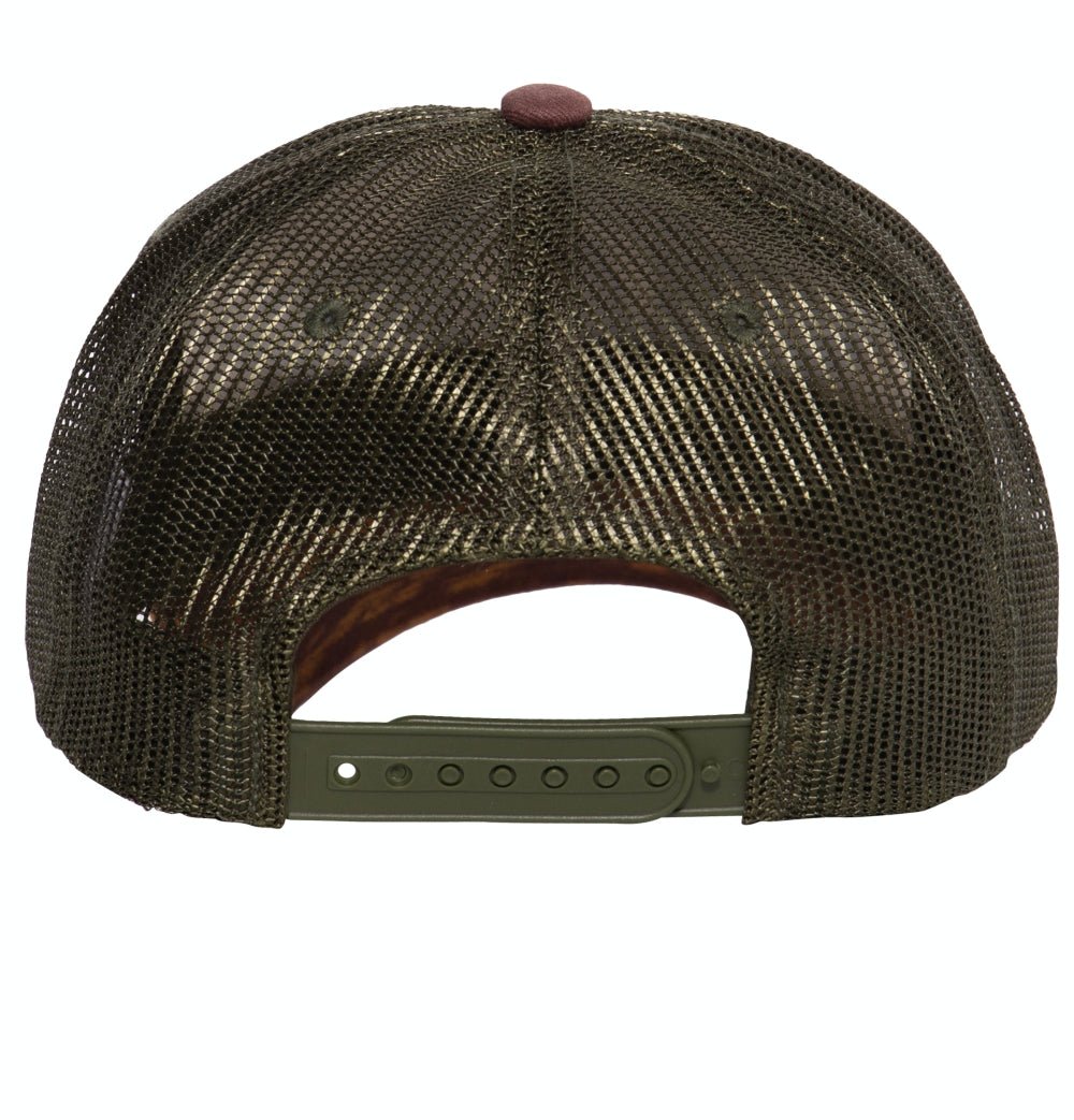 Trucker Cap mit Enzymwash und Destroyed - Effekten und Stickerei «Work Hard» Trucker Cap von King Kerosin