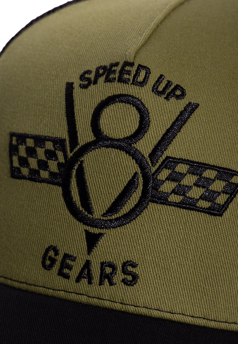 Trucker Cap mit Front - Stickerei und seitlichem Patch «Speed Up Gears» Trucker Cap von King Kerosin