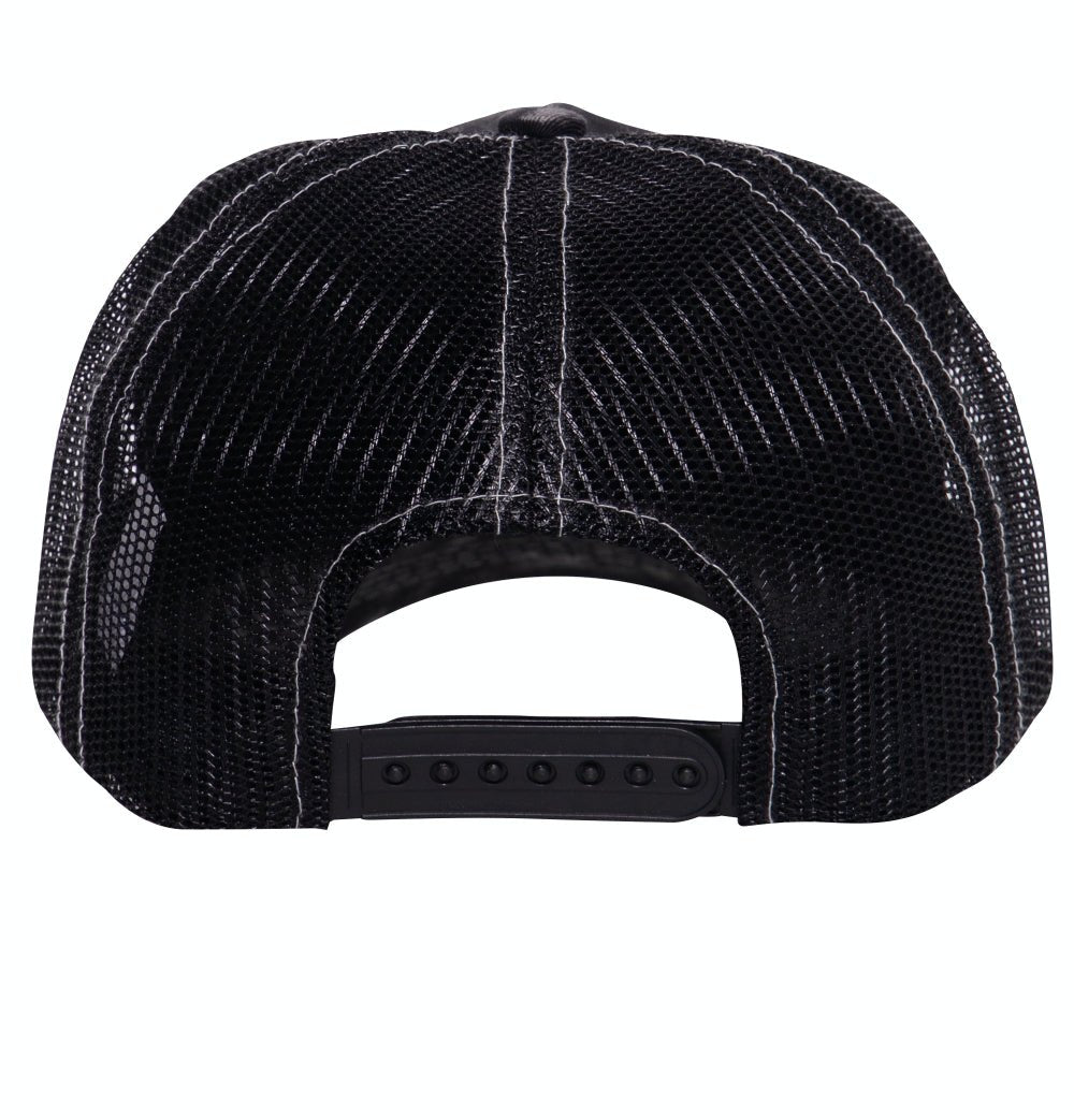 Trucker Cap mit Stickerei in der Front und Enzymwash «Speedshop SoCal» Trucker Cap von King Kerosin