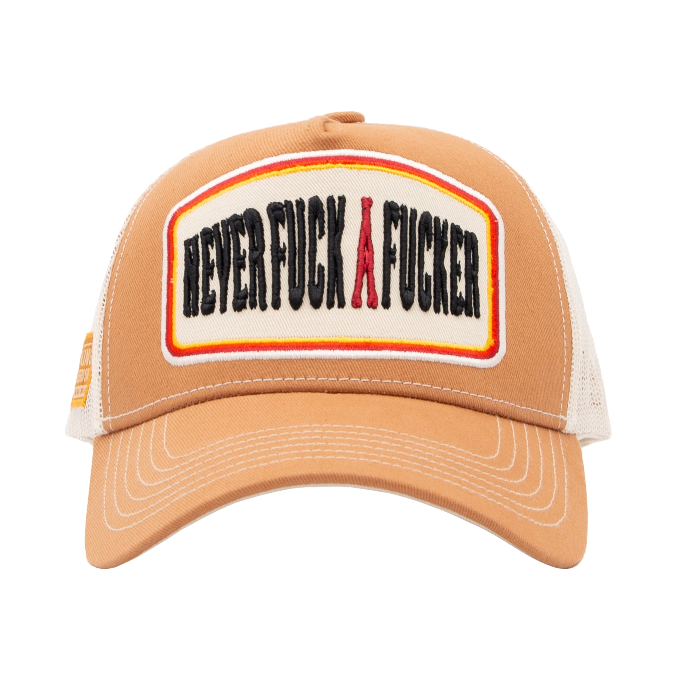 Trucker Cap 'Never Fuck A Fucker' in Hellbraun Trucker Cap von King Kerosin