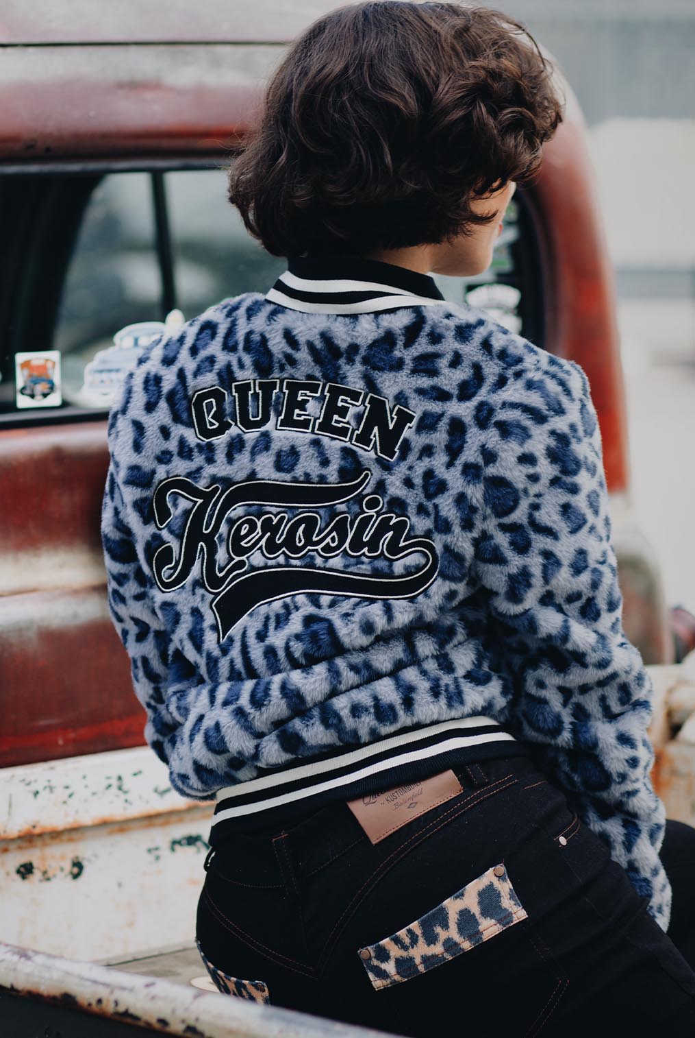 Collegejacke in Graublau – College & Baseball Jacken von Queen Kerosin - Ansicht 9