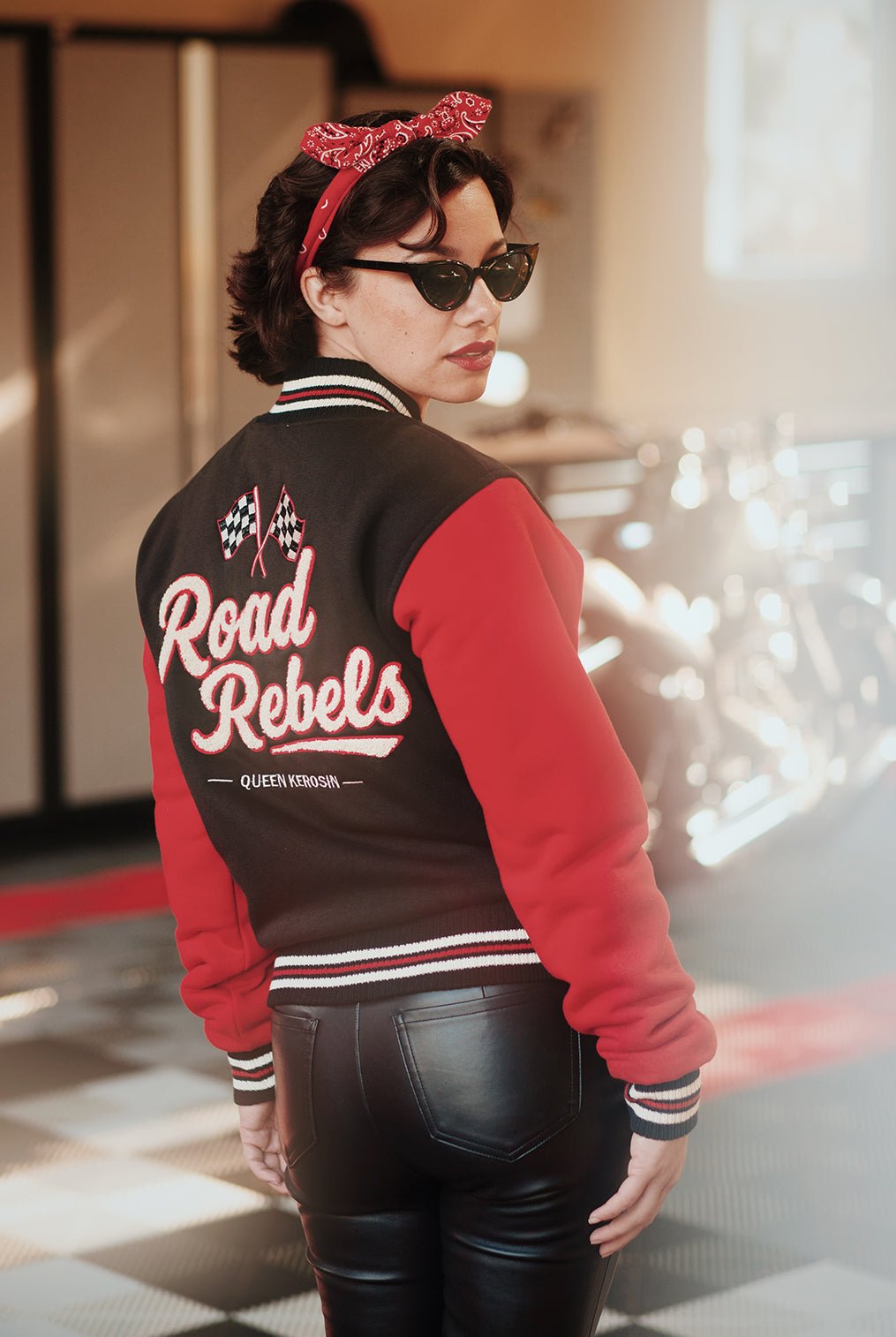 Collegejacke 'Road Rebels' in Schwarz – College & Baseball Jacken von Queen Kerosin - Ansicht 1