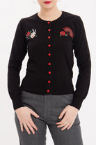 Queen Kerosin - Feinstrick Cardigan mit Motivstickereien