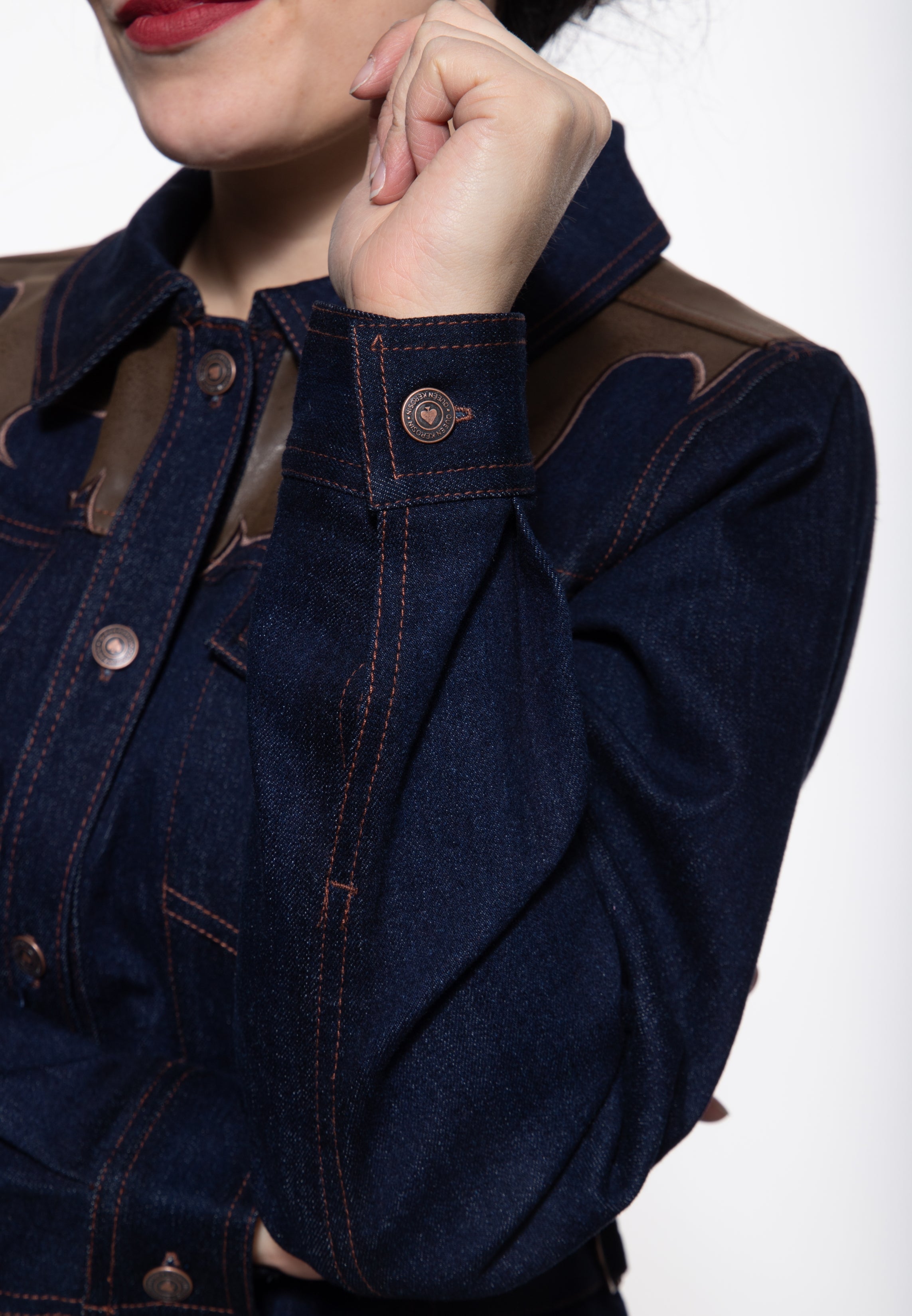 Jeansjacke in Denim Jeansjacken von Queen Kerosin