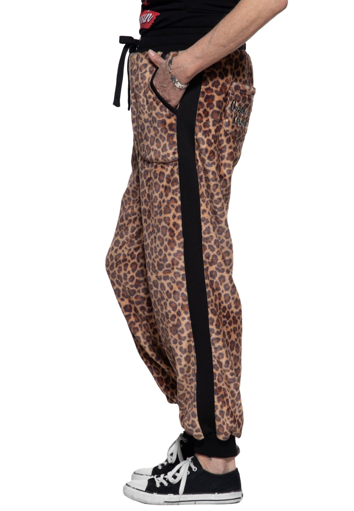 Jogginghose 'Wild Rebel' in Leo – Jogginghose von Queen Kerosin - Ansicht 2