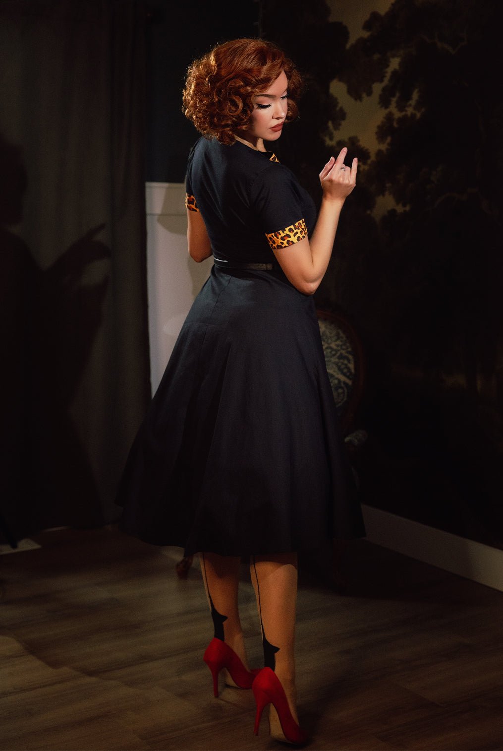 Swingkleid in Schwarz Kleider von Queen Kerosin