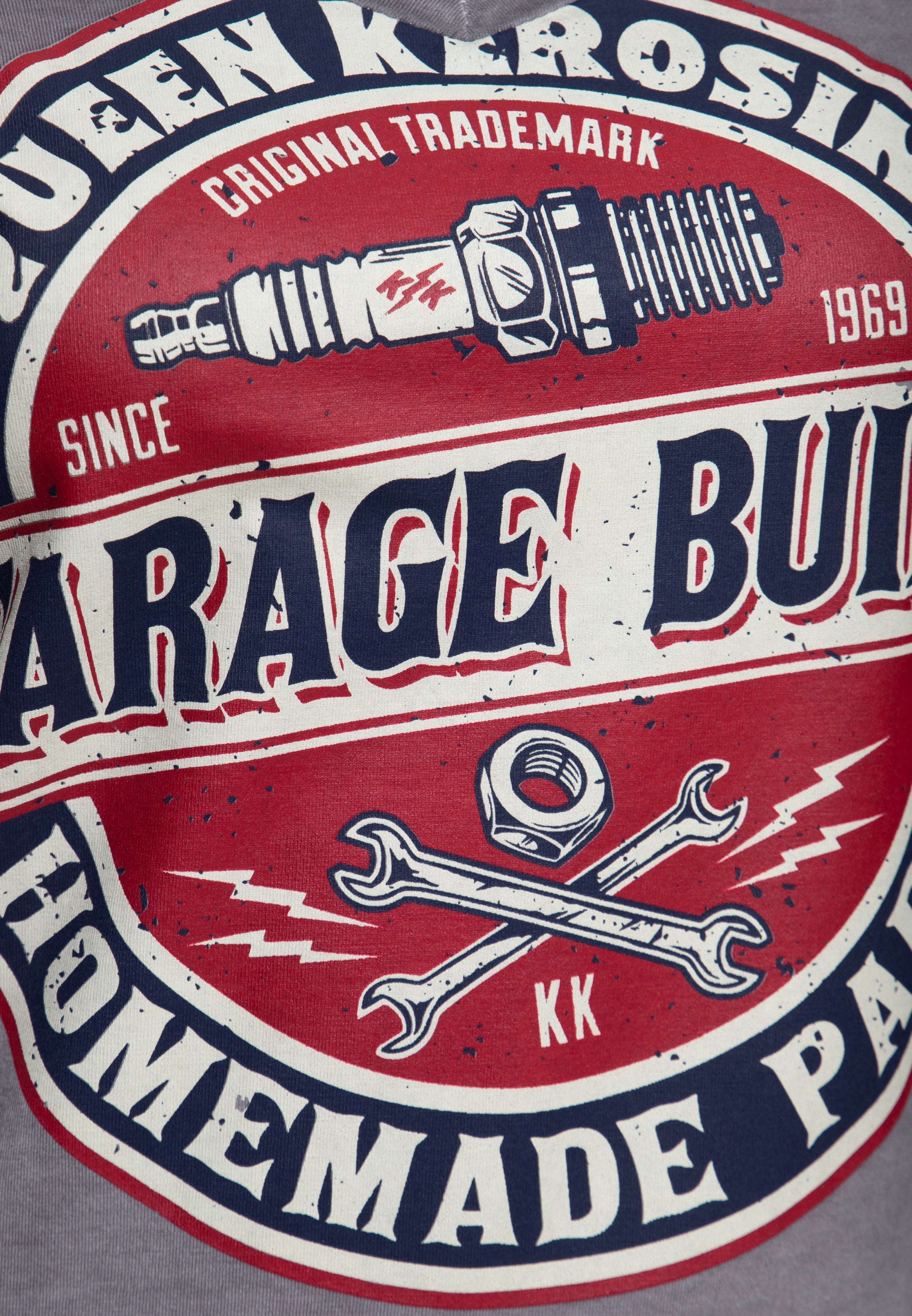 T-Shirt 'Garage Built' in Anthrazit T-Shirts von Queen Kerosin