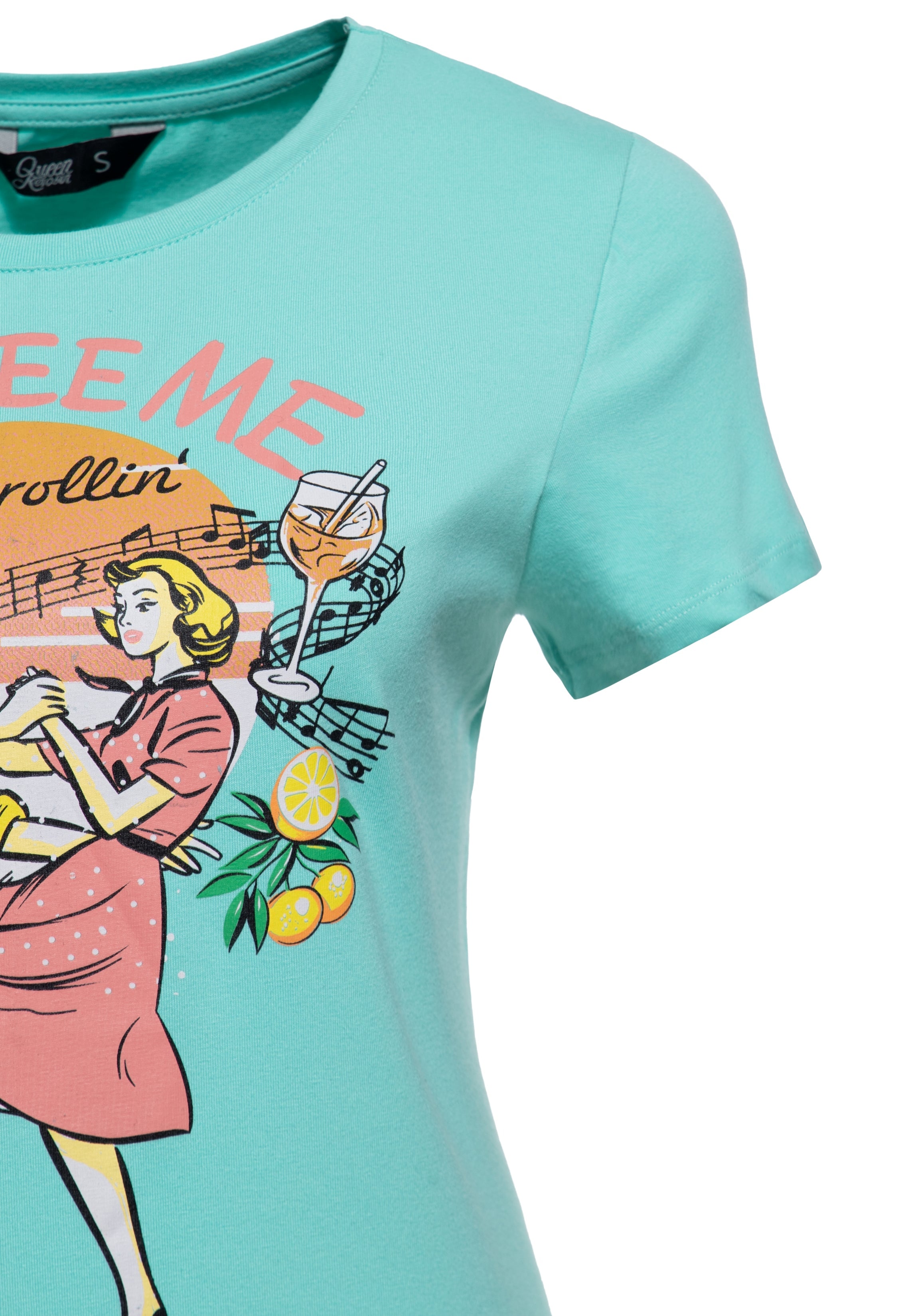 T-Shirt 'They See Me Aperollin'' in Mint T-Shirts von Queen Kerosin