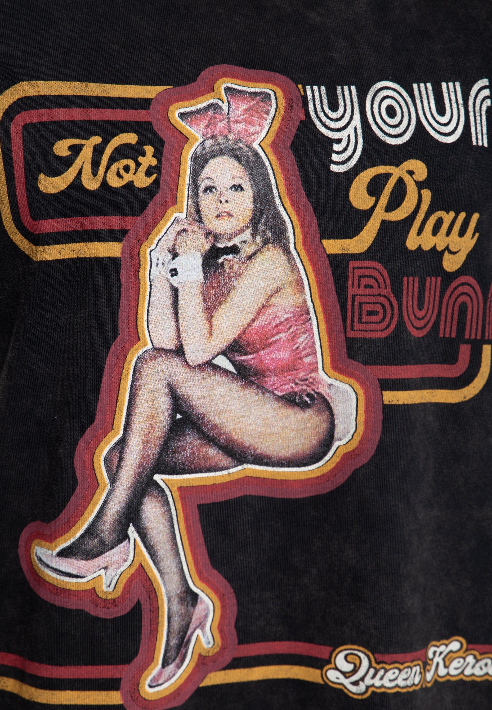 Queen Kerosin - Acid washed Boyfriend T-Shirt «Not your Playbunny»