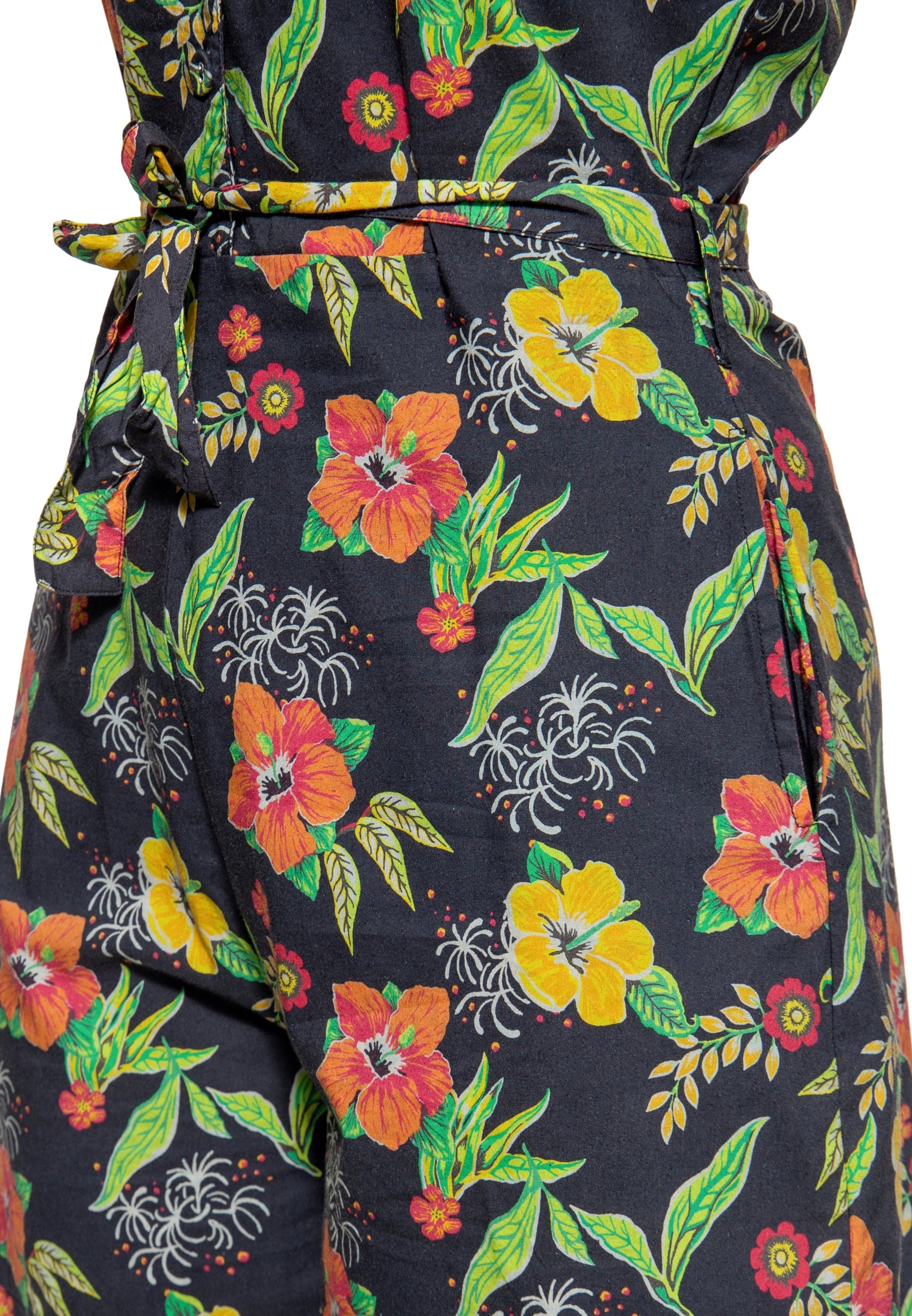 Blusen Jumpsuit «Hibiscus Black» Jumpsuits von Queen Kerosin