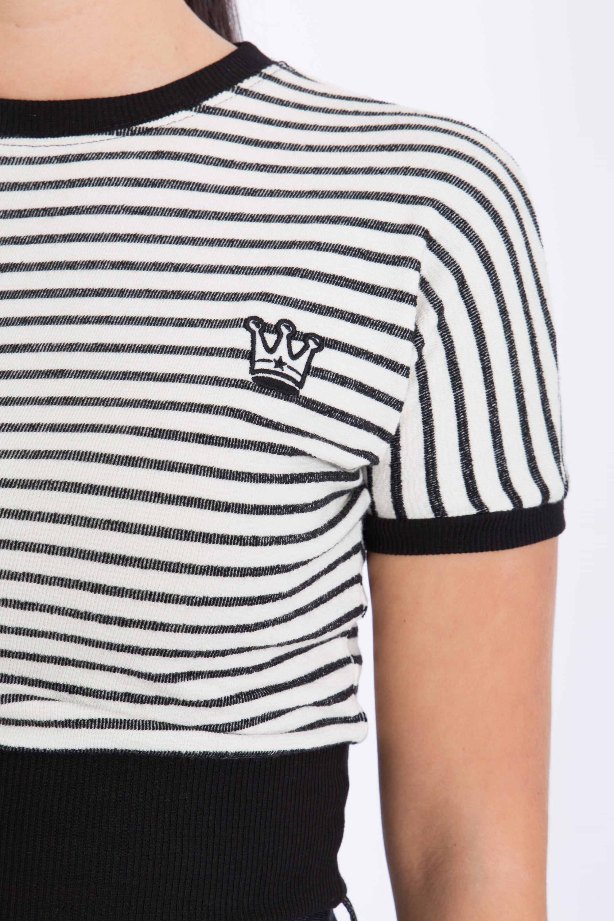 Queen Kerosin - Cropped Pullover mit Streifen