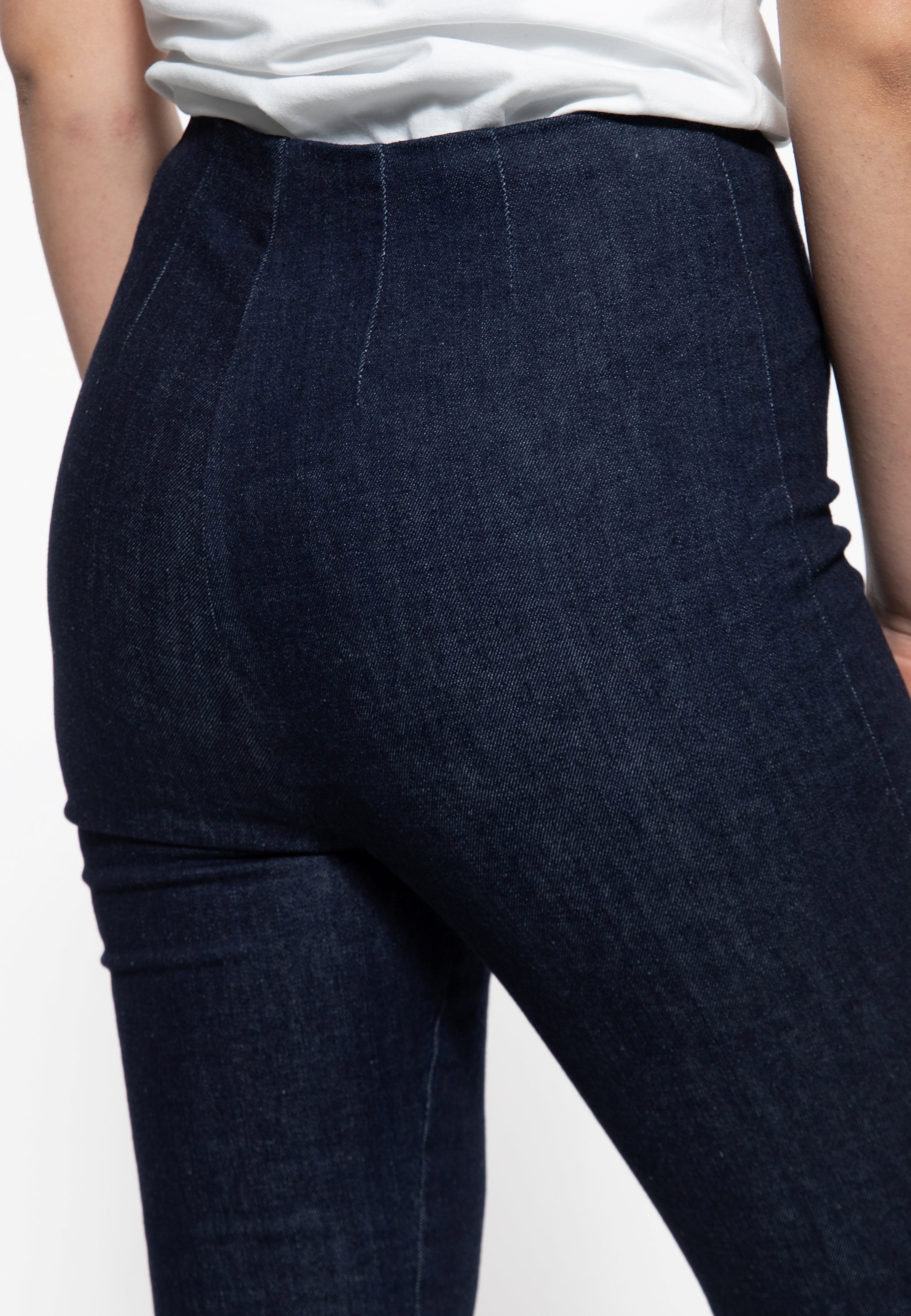 Queen Kerosin - High Waist Capri Jeanshose