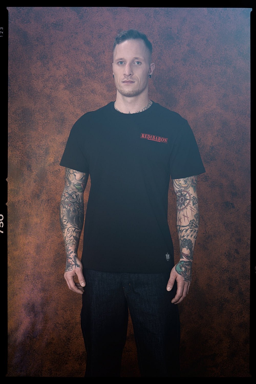 King Kerosin - Shirt im Retro Style mit Back Print «Red Baron»