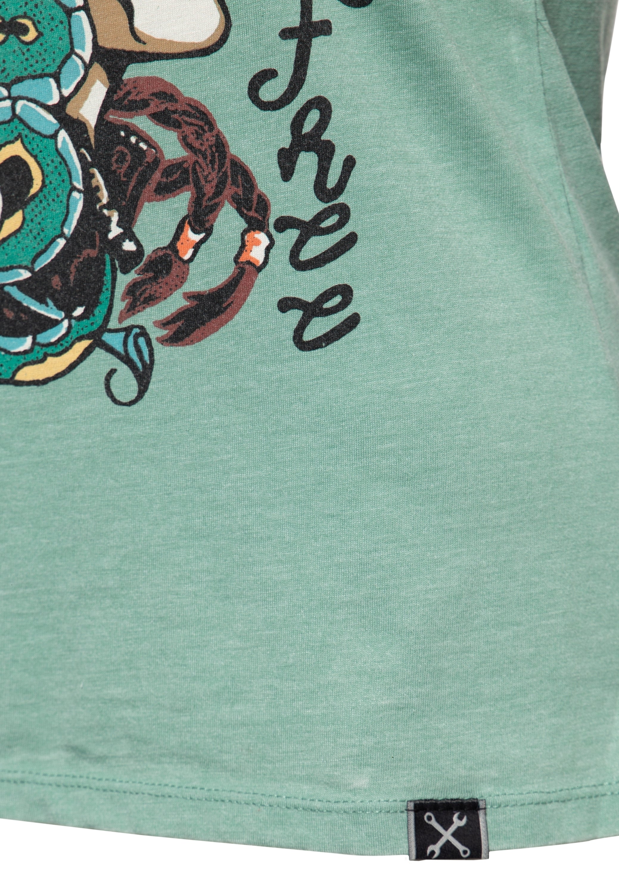 Queen Kerosin - Sleveless Enzymewash Shirt «Snake Girl»
