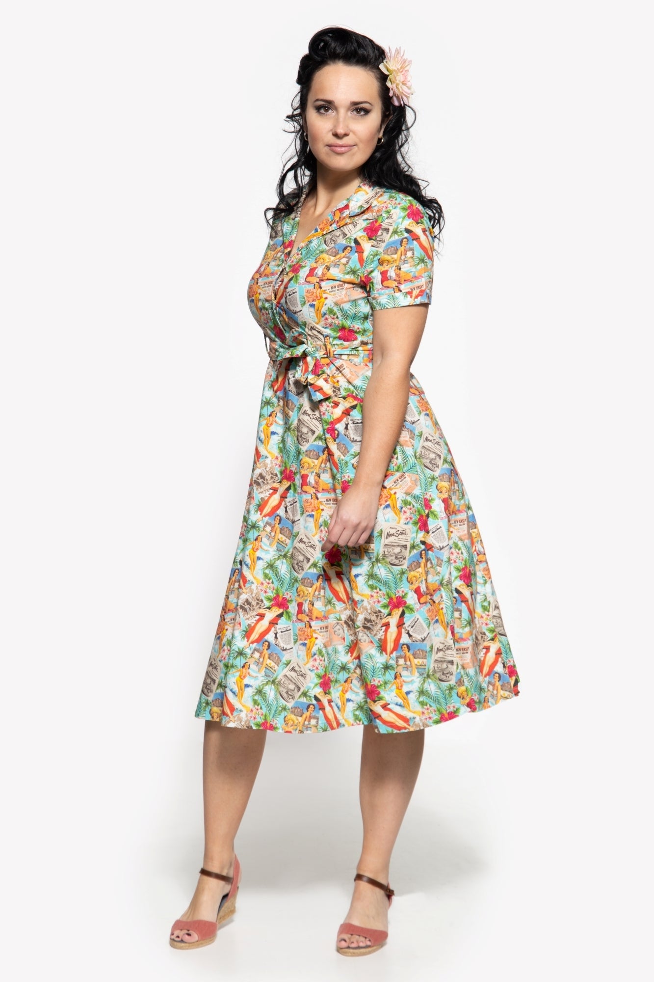 Queen Kerosin - Sommerkleid mit Allover-Print im 50s-Look