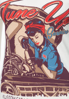Queen Kerosin - T-Shirt mit V-Ausschnitt «Tune Up»