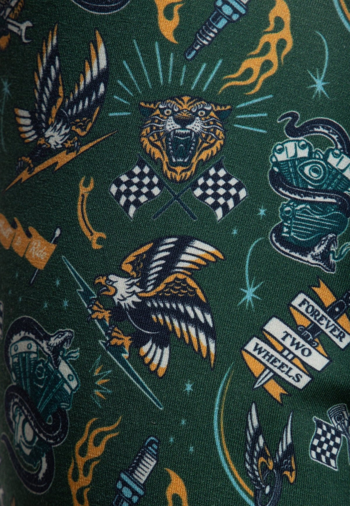 Boxershorts 'Tattoo Style' in Dunkelgrün – Boxershorts von King Kerosin - Ansicht 3