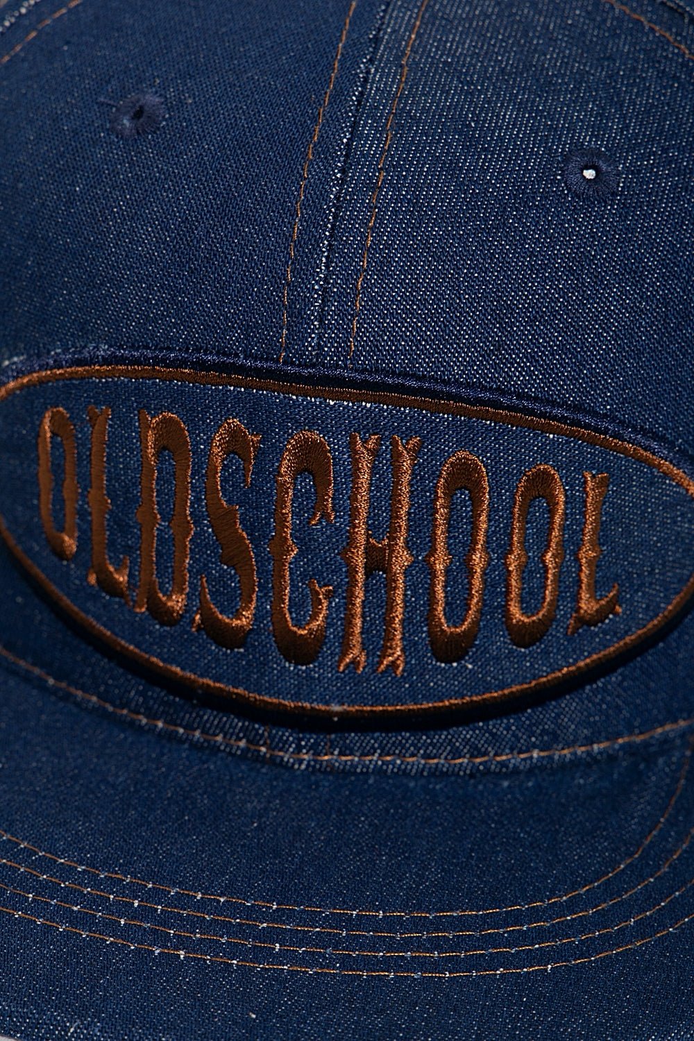King Kerosin - Snapback Cap aus Denim mit Stickerei und Print «Oldschool»