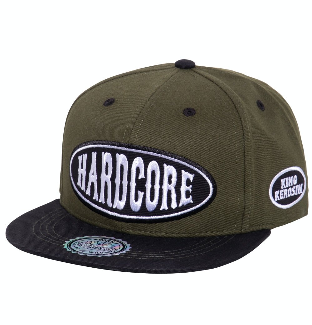 Snapback Cap mit Frontstickerei und Print auf der Schirmunterseite «Hardcore» Snapback Cap von King Kerosin