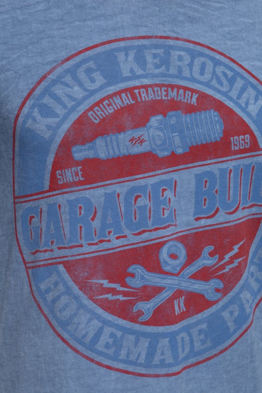 King Kerosin - T-Shirt mit Oilwash - Effekt und Ärmelaufschlag «Garage Built»