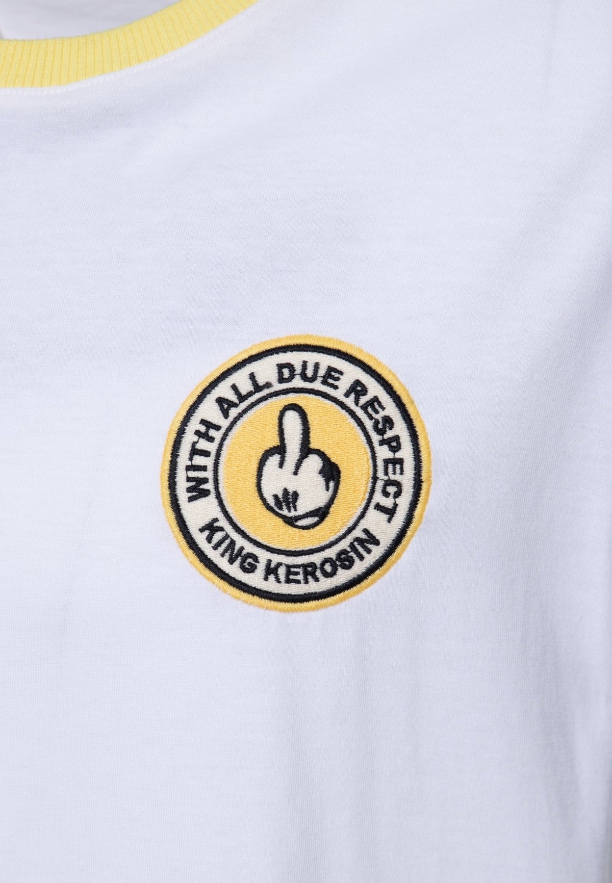 T-Shirt 'With all due respect' in Weiß – T-Shirts von King Kerosin - Ansicht 4