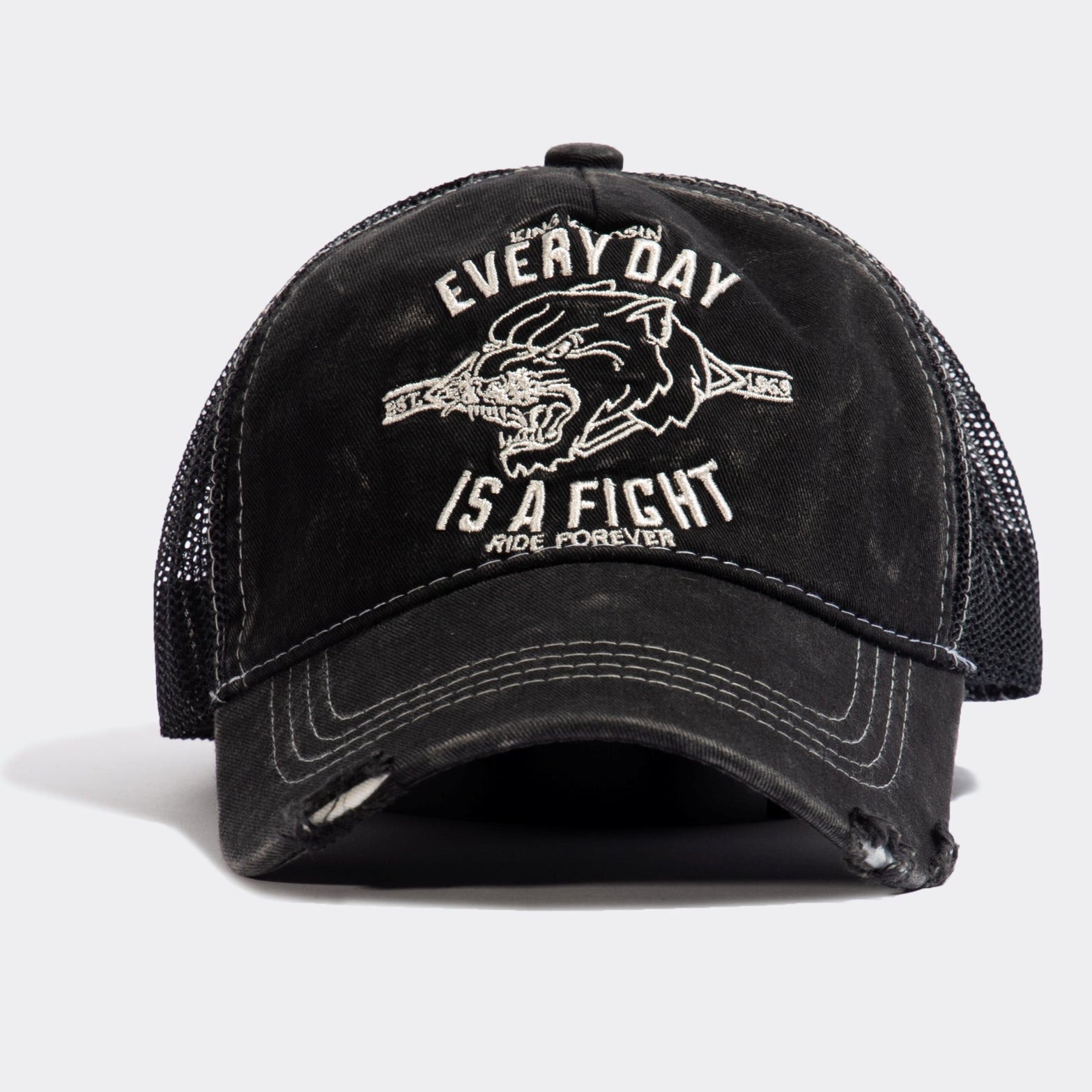 King Kerosin - Trucker Cap im Used - Look «Every Day is a Fight»