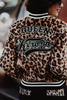 Collegejacke in Camelfarben – College & Baseball Jacken von Queen Kerosin - Ansicht 10