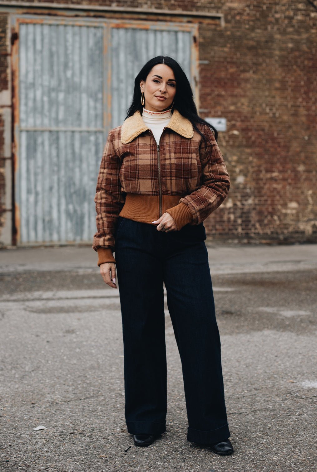 Damen jacke Cropped flanell with teddy collar in Brown – Jacke von Queen Kerosin - Ansicht 4