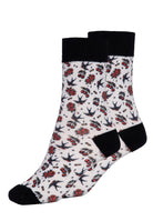 Socken 'Cherries & Roses' in Weiß Socken von Queen Kerosin