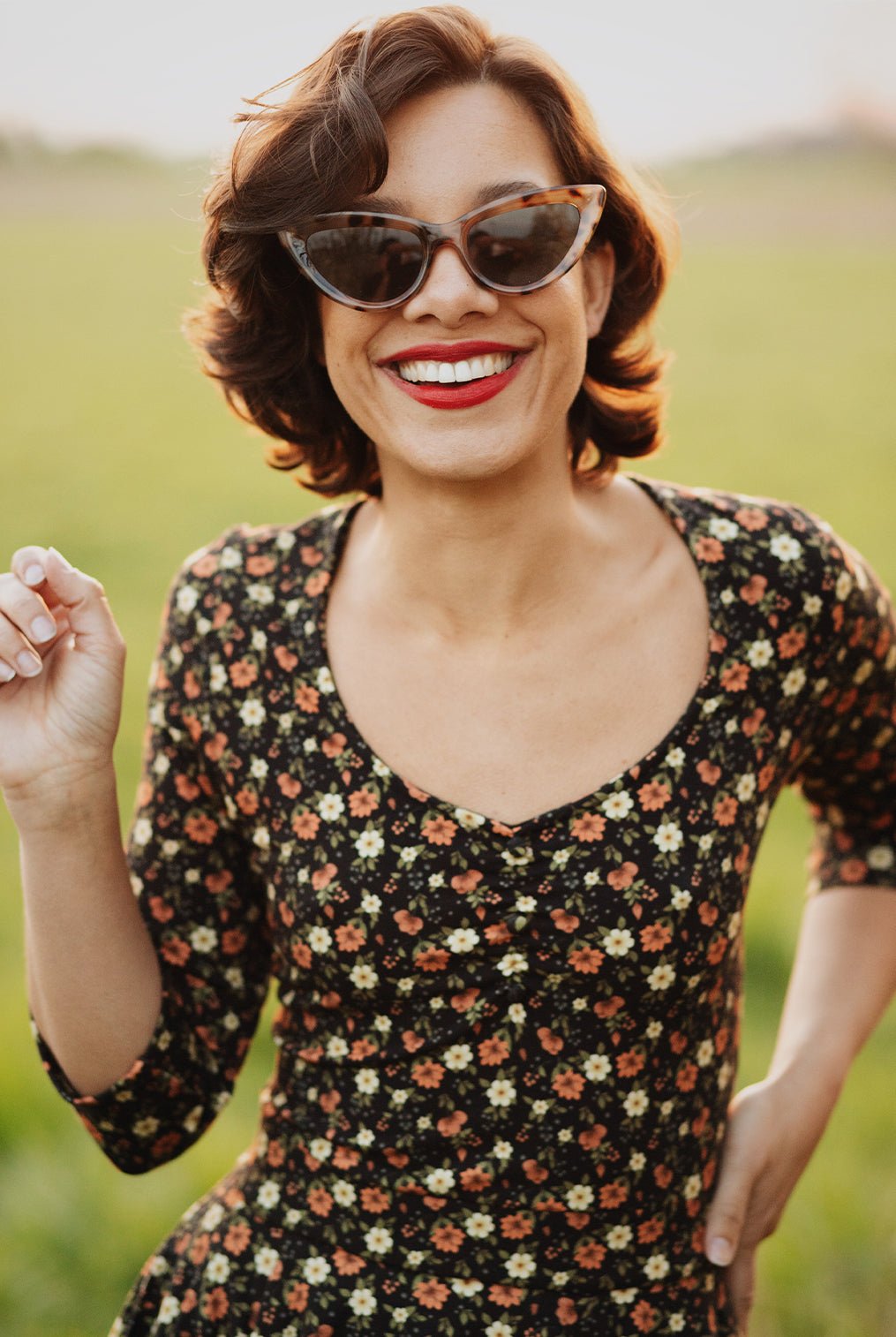 Swing Kleid in Braun Kleider von Queen Kerosin
