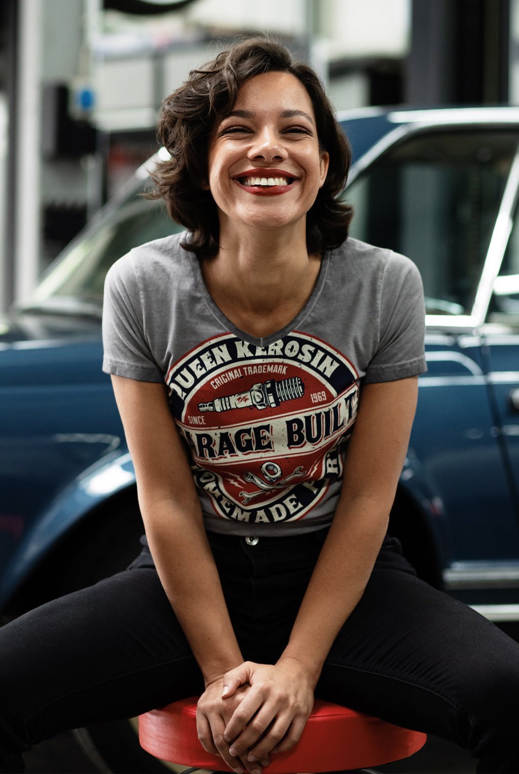 T-Shirt 'Garage Built' in Anthrazit T-Shirts von Queen Kerosin