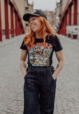 T-Shirt «Howdy» T-Shirts von Queen Kerosin