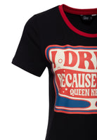 T-Shirt 'I Drink Because of You' in Schwarz – T-Shirts von Queen Kerosin - Ansicht 3