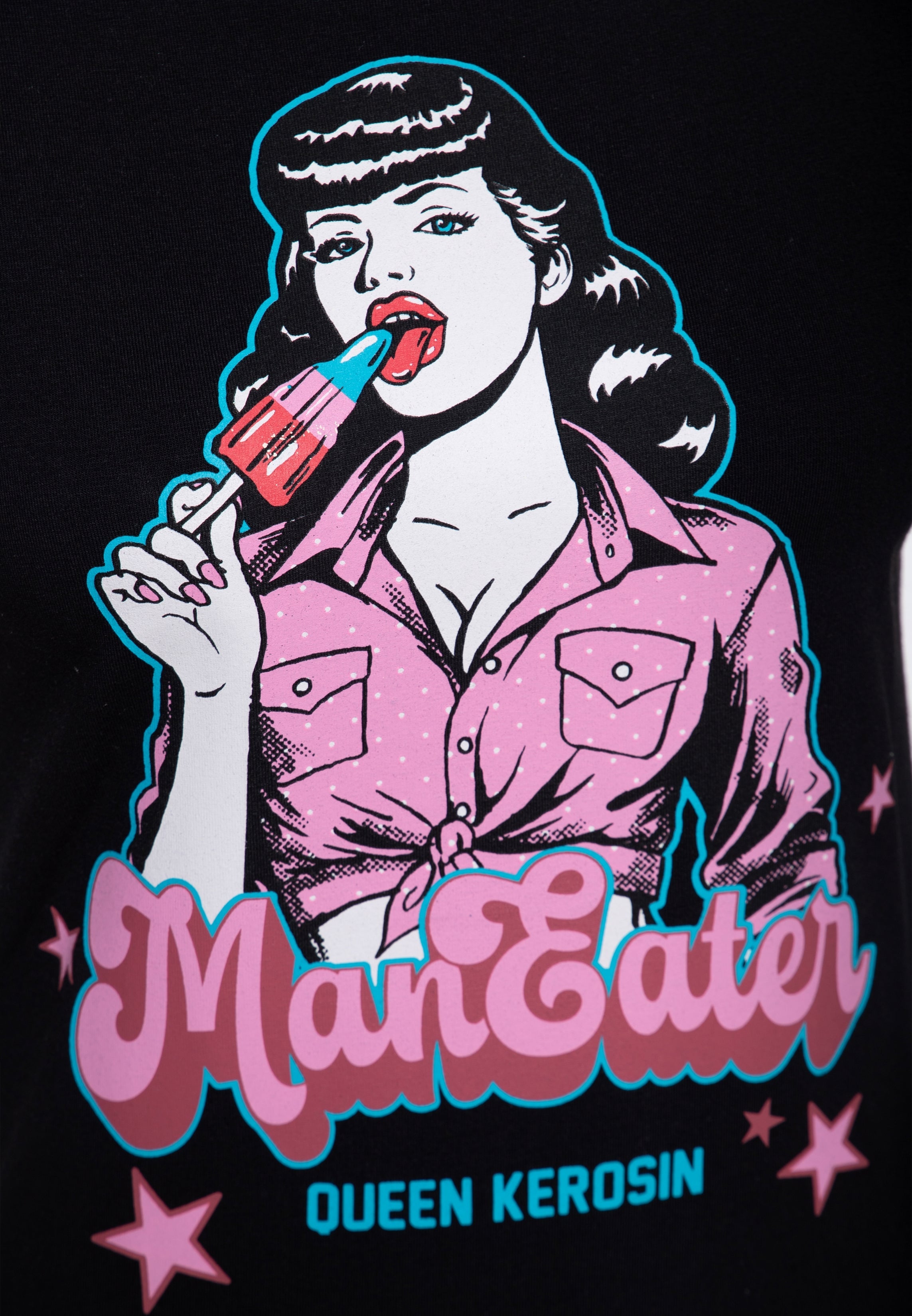 T-Shirt 'Man Eater' in Schwarz T-Shirts von Queen Kerosin