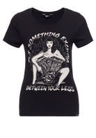 Queen Kerosin - T-Shirt mit rebellischem Frontprint und Rundhalsausschnitt «Put Something»