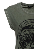T-Shirt 'Wild Thing' in Olivgrün – T-Shirts von Queen Kerosin - Ansicht 3