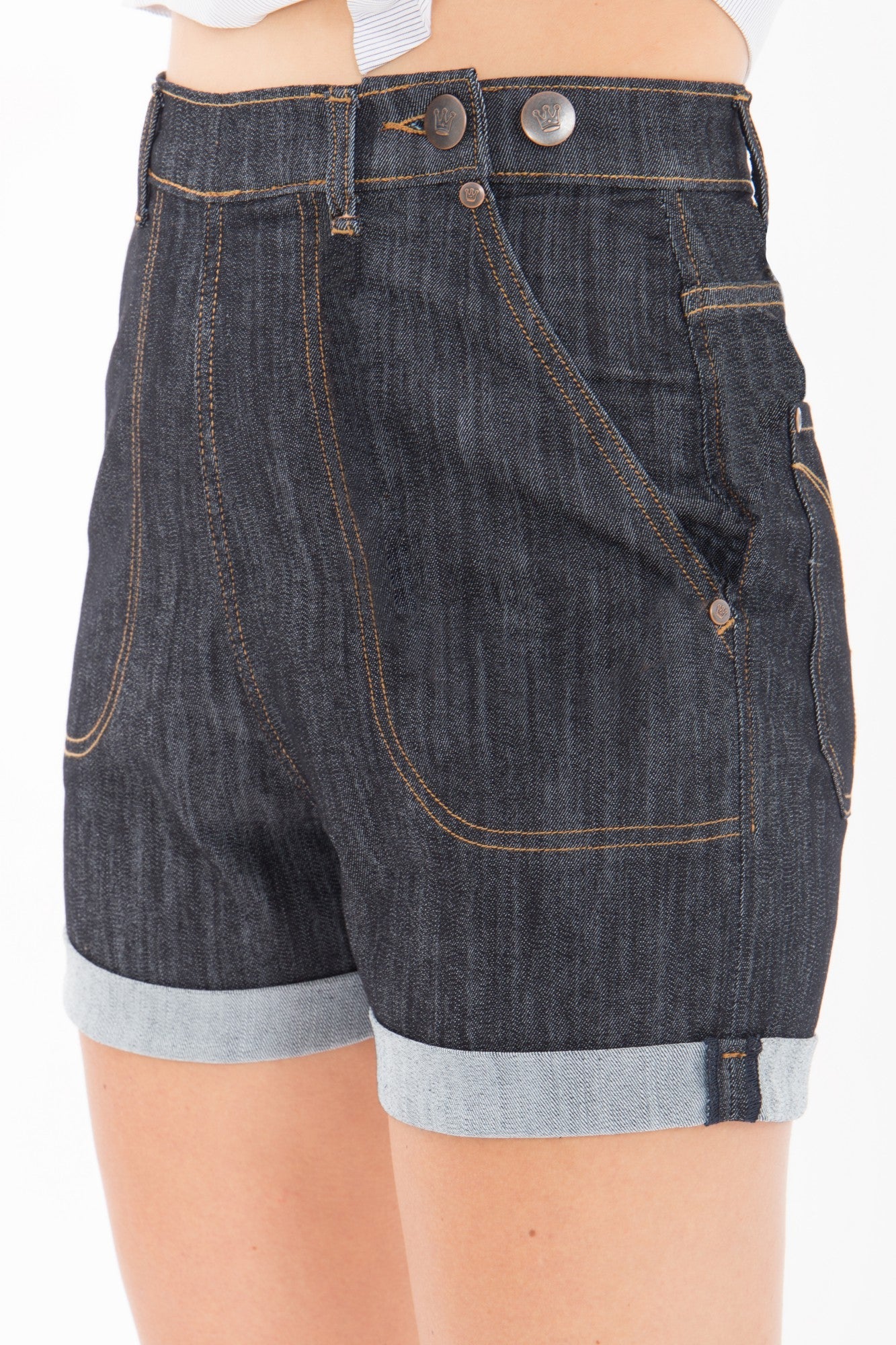 Queen Kerosin - High Waist Jeans Shorts mit seitlichem Reißverschluss