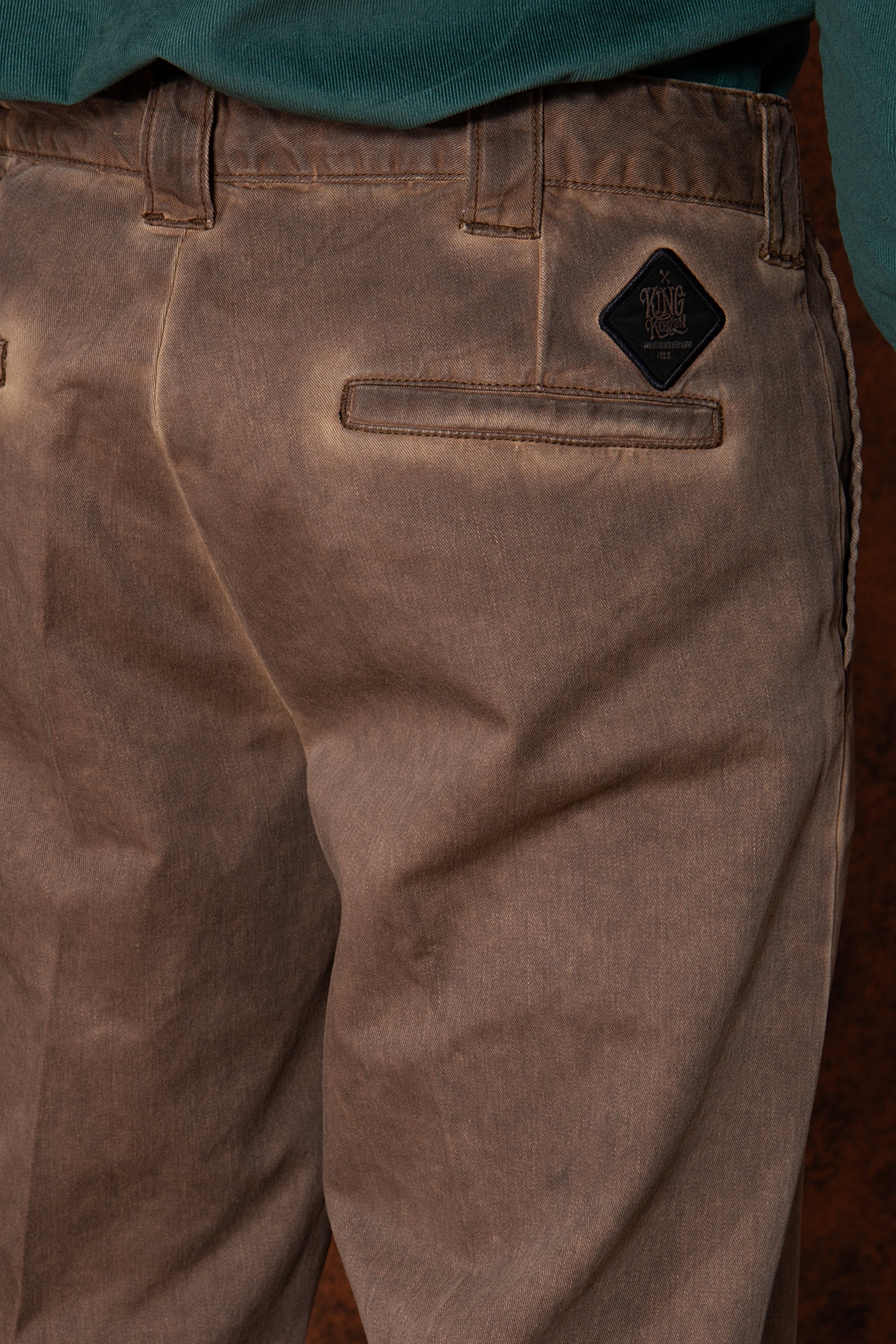 King Kerosin - Straight Fit Jeans im Workwear-Style «Garage Wear»